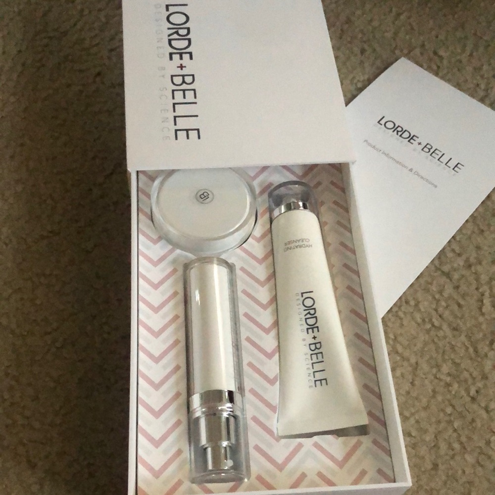 Lorde + Belle Skincare Set 🎥